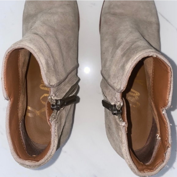 Sam Edelman Petty Suede Ankle Boots - Picture 4 of 6